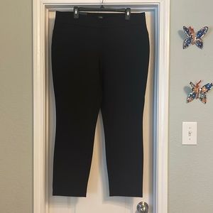 Slim fit, black pants